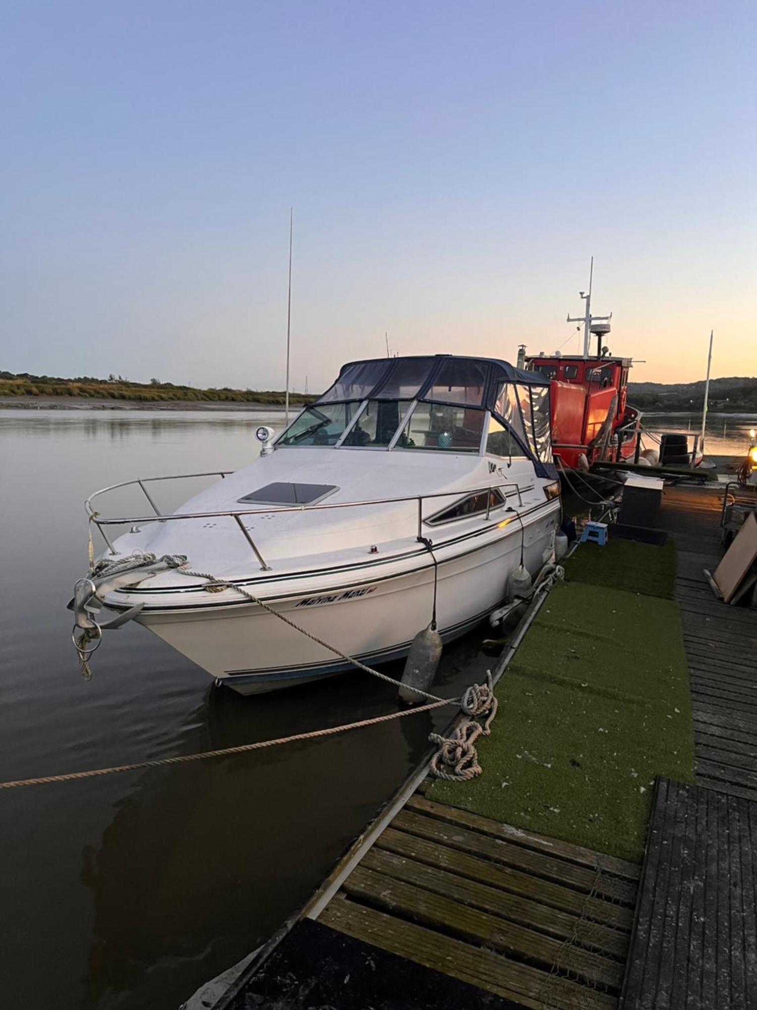 Hotel Floatsyerboat Cuxton Exteriér fotografie